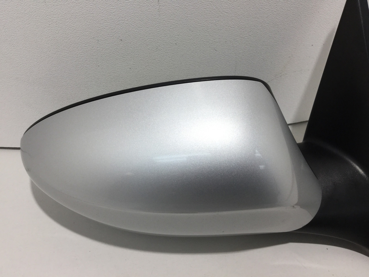 2009-2016 BMW E89 Z4 Passenger Side Mirror / Auto Dim / Memory / Titanium  Silver / Z4901