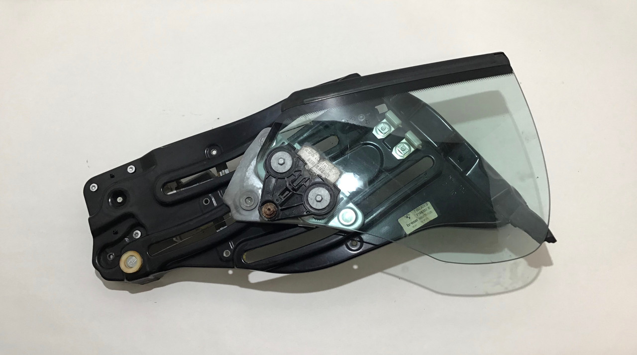 2009-2016 BMW E89 Z4 Driver Side Rear Quarter Window w