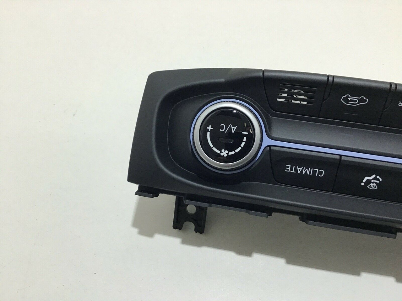 20192020 Hyundai Veloster N Climate Control Unit / C200371210 / HV001