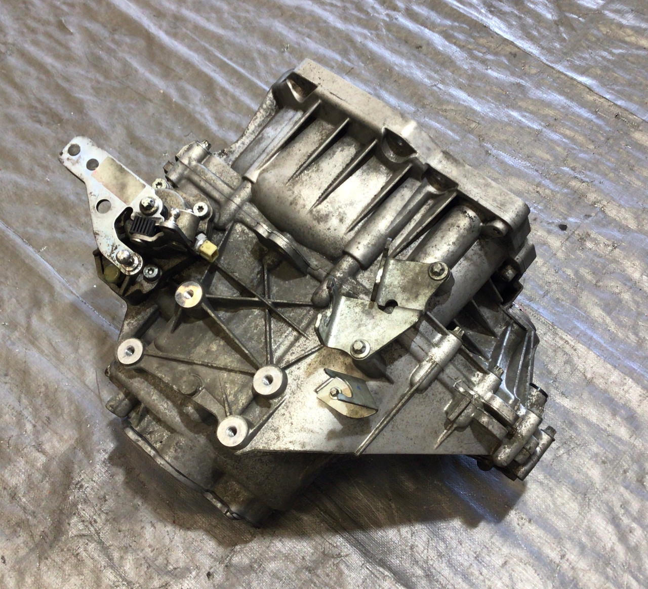 20072010 Mini Cooper S 6 Speed Manual Transmission / 105k / R56 R2013 Redline Auto Parts