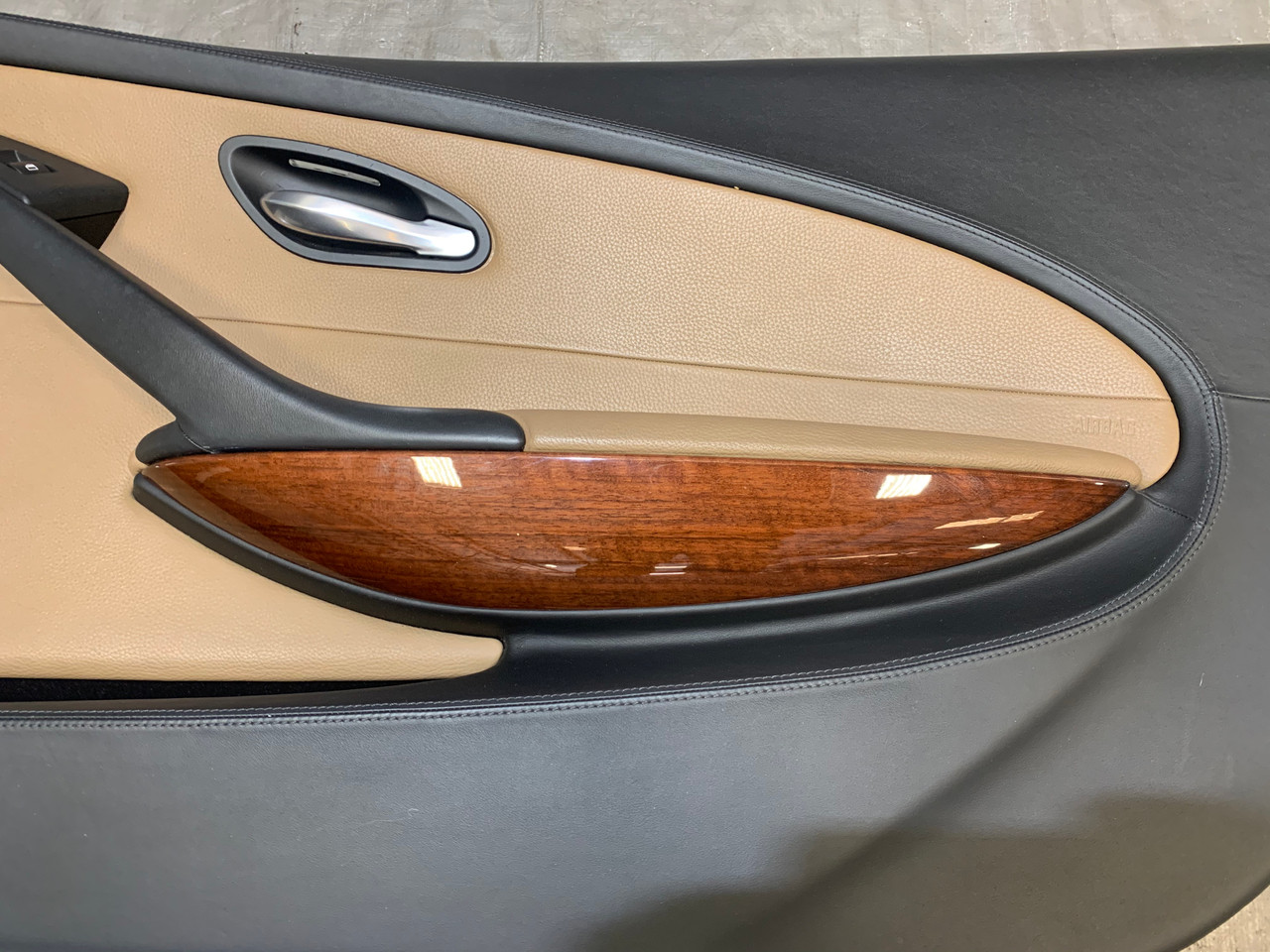 2008-2009 BMW M6 Convertible Passenger Door Panel / Full Leather