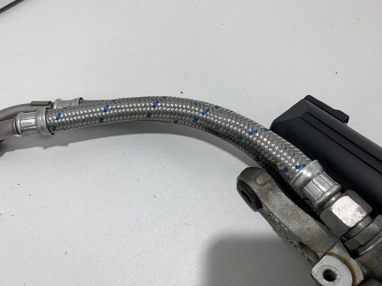 2006-2010 BMW M5 M6 SMG Transmission Oil Cooler w/ Lines / 90k