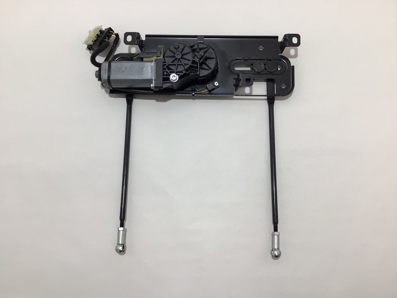bibi 2008-2013 BMW 128i 135i Convertible Top Front Latch Locking