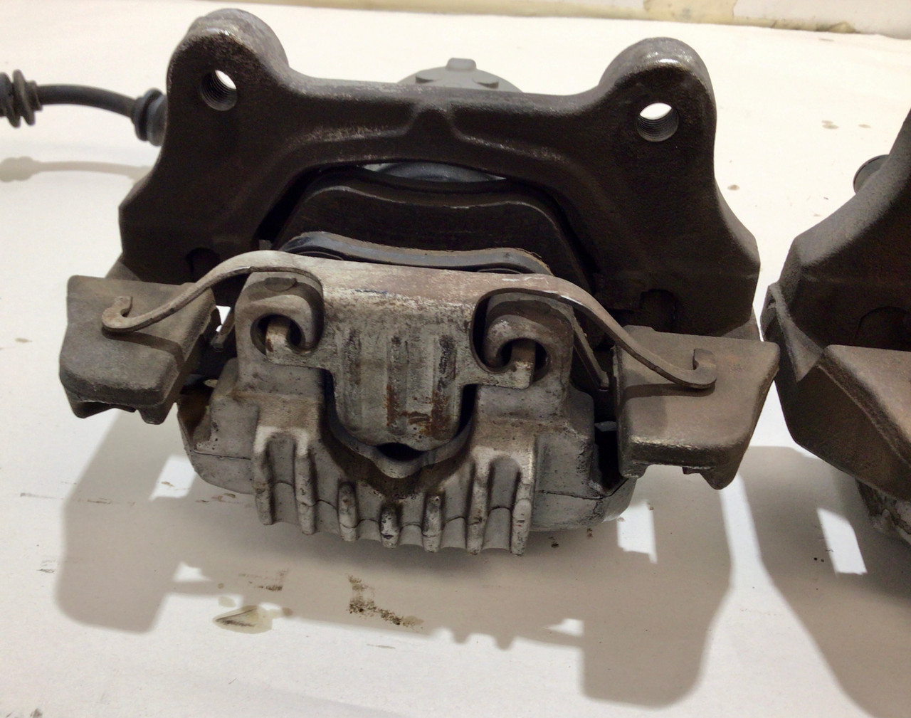 20092016 BMW E89 Z4 Brake Calipers / Set of 4 / 103k / Z4904 Redline