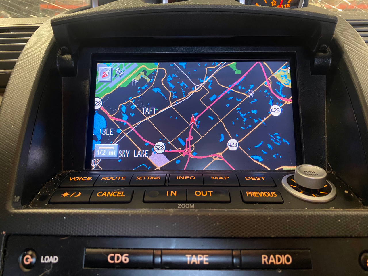 2005-2009 Nissan 350Z Convertible Navigation Display / 28090-CF014