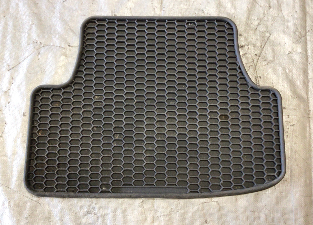 20152017 Volkswagen MK7 GTI 4DR Rubber All Weather Floor Mats Set