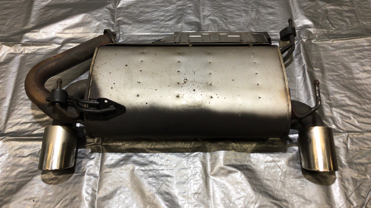 2003-2008 Nissan 350Z Exhaust Muffler w/ Tips / OEM / 5Z005