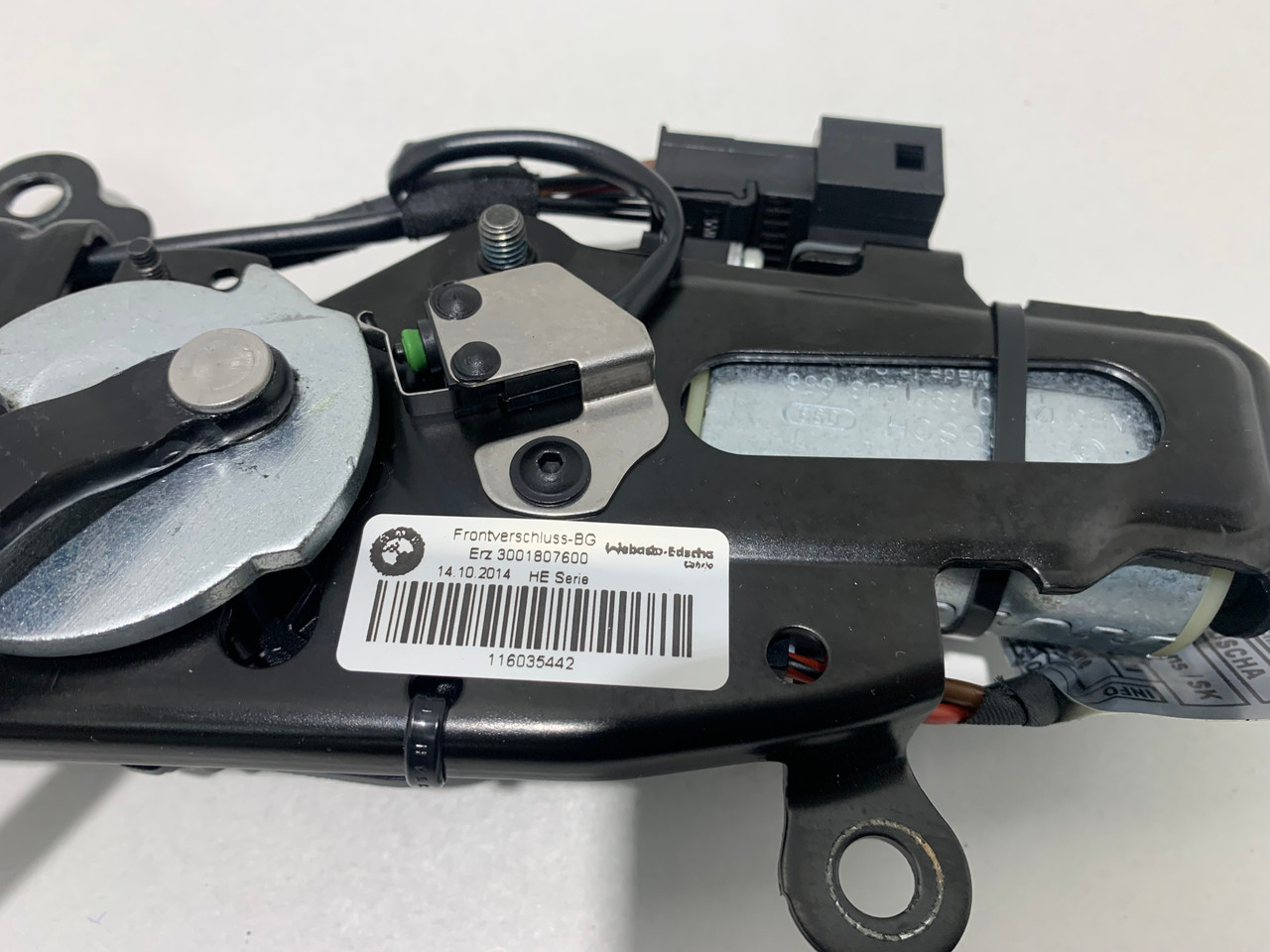 2009-2016 BMW E89 Z4 Convertible Top Locking Motor w/ Latches