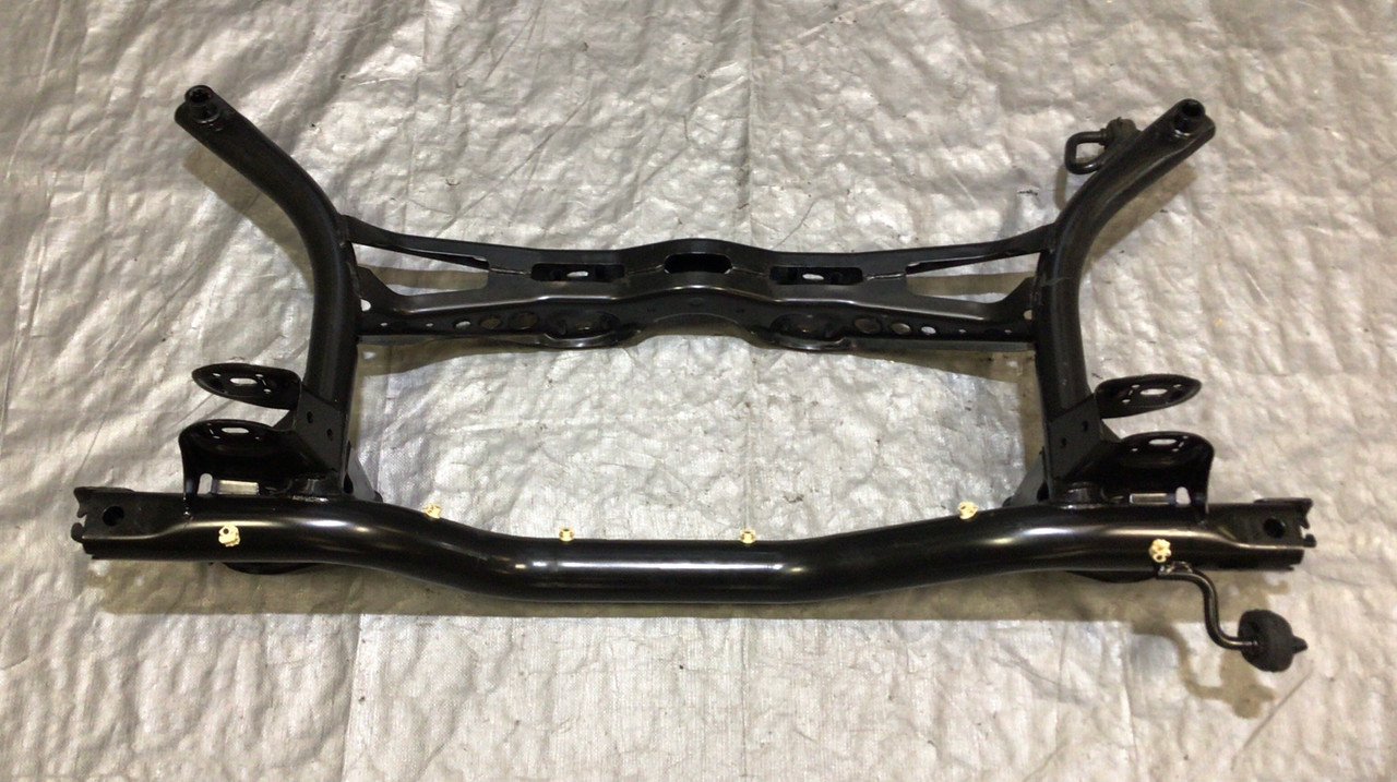 2012-2019 Volkswagen Beetle Rear Subframe Crossmember / 61k