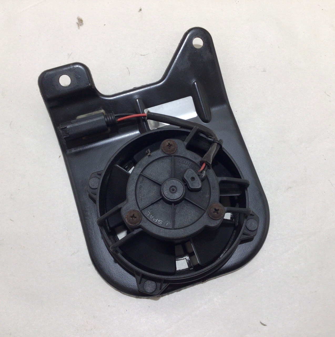 20022006 Mini Cooper Power Steering Pump Cooling Fan / OEM / R1018