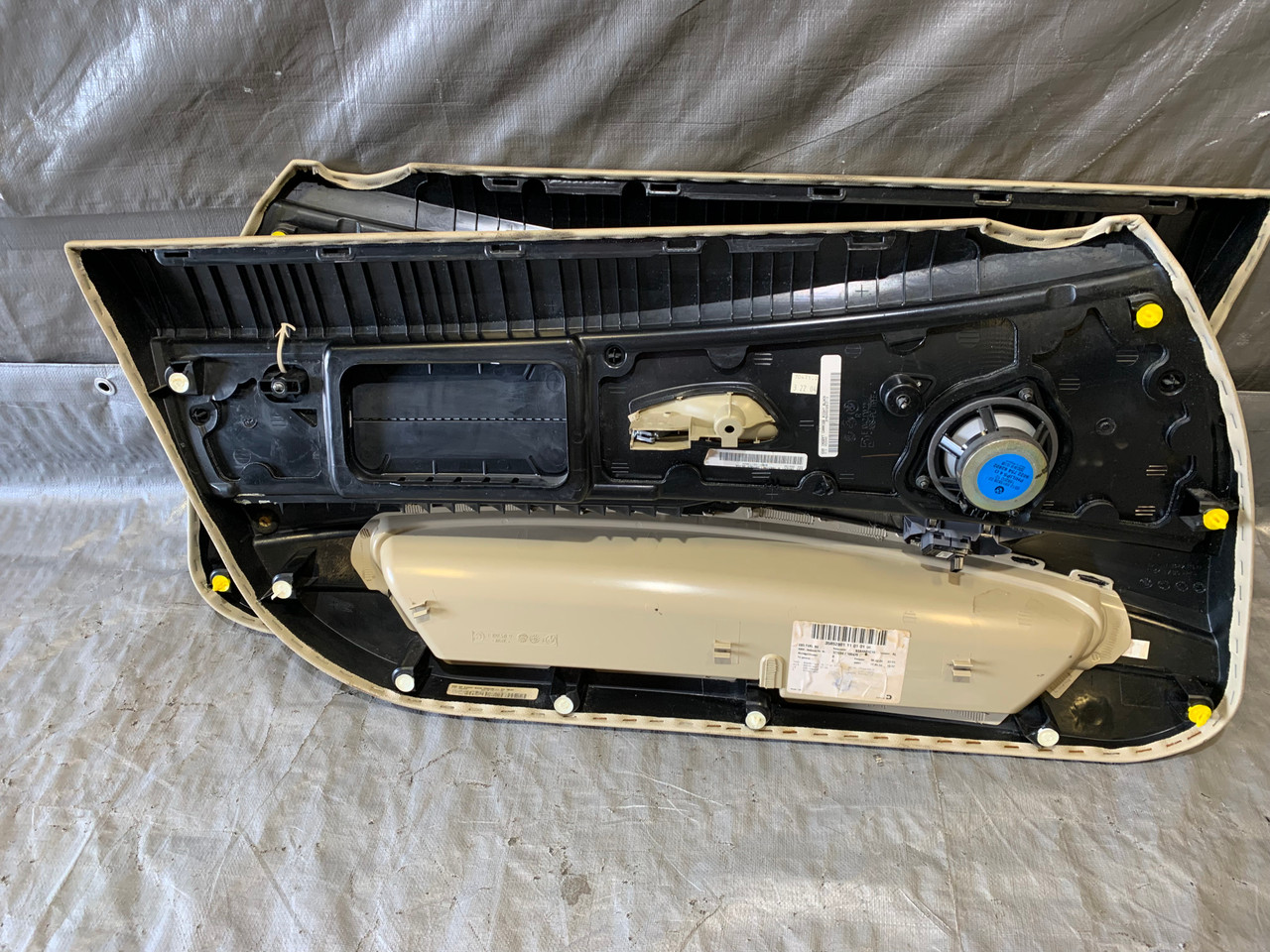 Borders様　⭐️2258 2003-2008 E85 E86 BMW Z4 Leather Door Panels / Oregon Beige / Pair