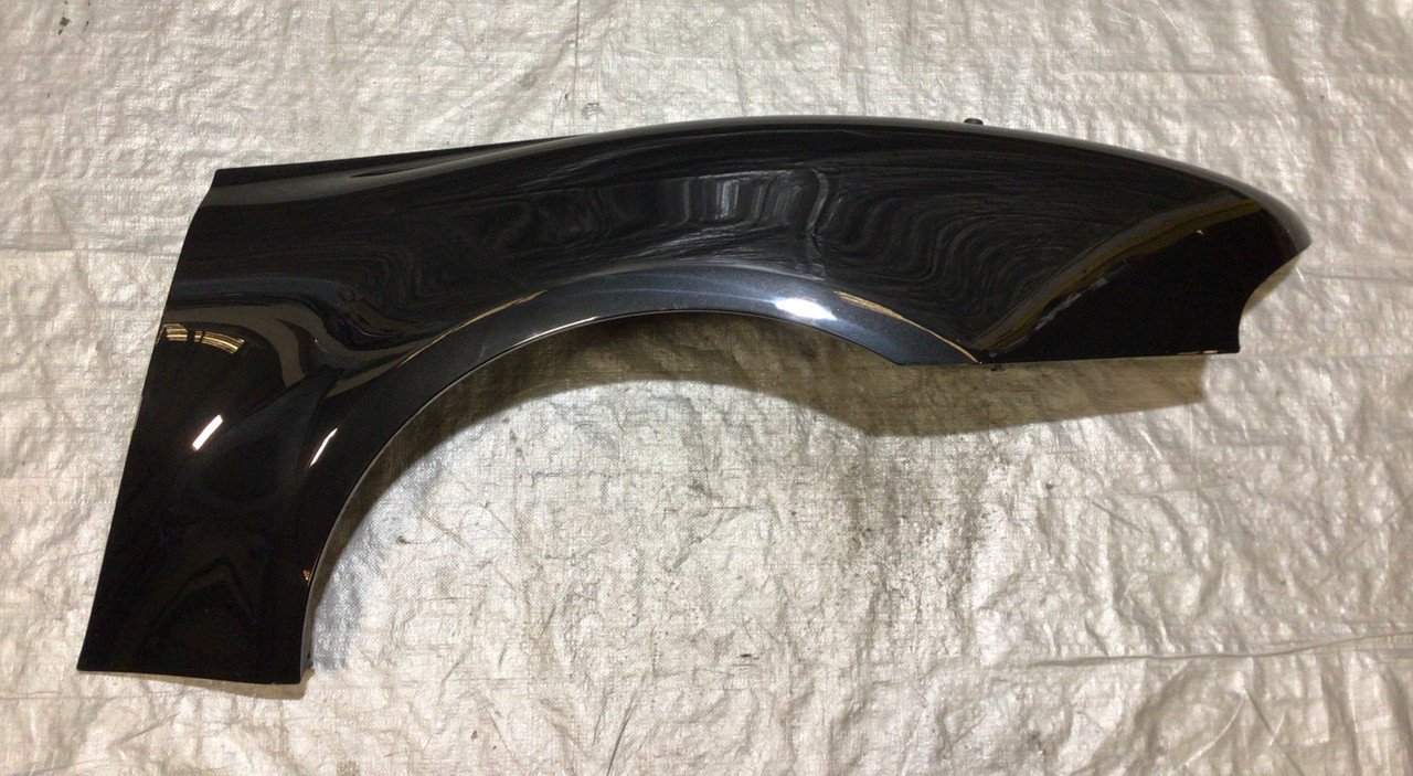 1999-2002 BMW E36/7 Z3 Roadster Driver Rear Quarter Panel Fender / Black  Sapphire / Z3019