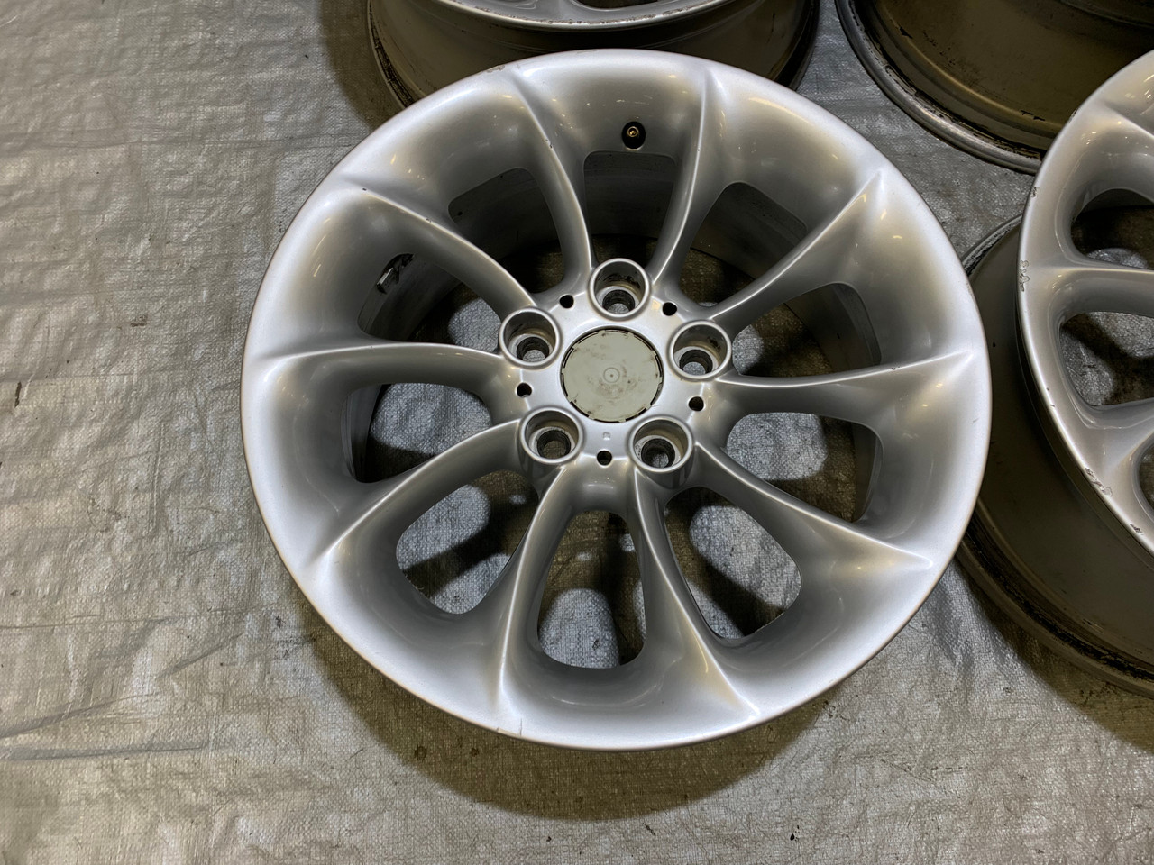 ちはるBMWホイール4セット DAMAGED* 2003-2008 E85 BMW Z4 Style 106 Turbine 17x8