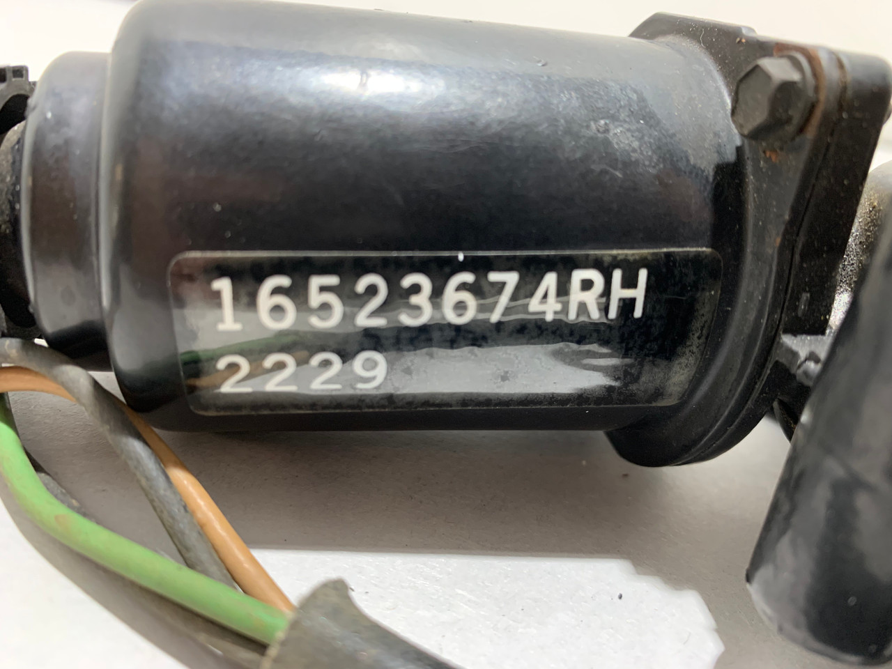 19972000 Chevrolet Corvette C5 Passenger Headlight Lift Motor / 16523674 / C5015 Redline Auto