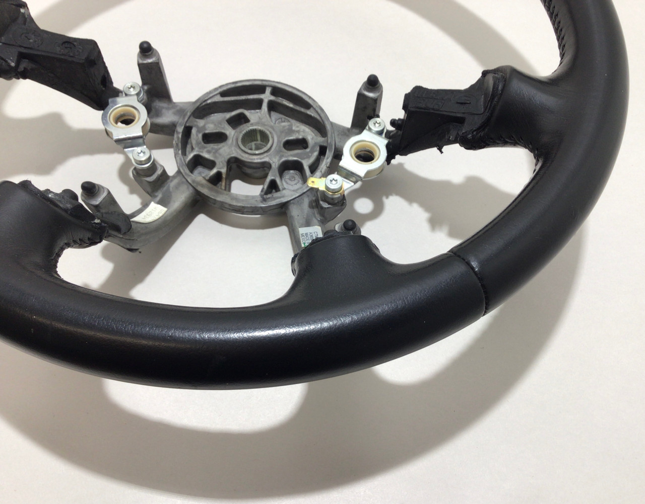 19972004 Chevrolet C5 Corvette Steering Wheel / Black Leather / C5018