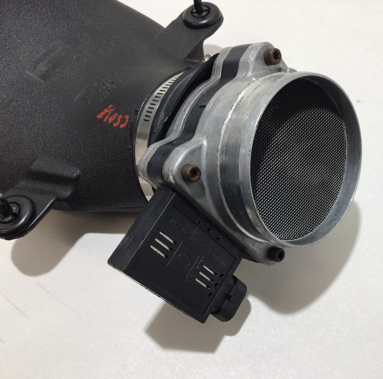 19972000 Chevrolet Corvette C5 Air Intake Tube w/ Mass Air Flow Sensor