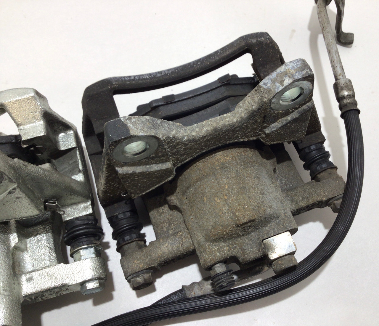 20072018 Jeep Wrangler JK Brake Calipers / Set of 4 / 94K JK004 Redline Auto Parts