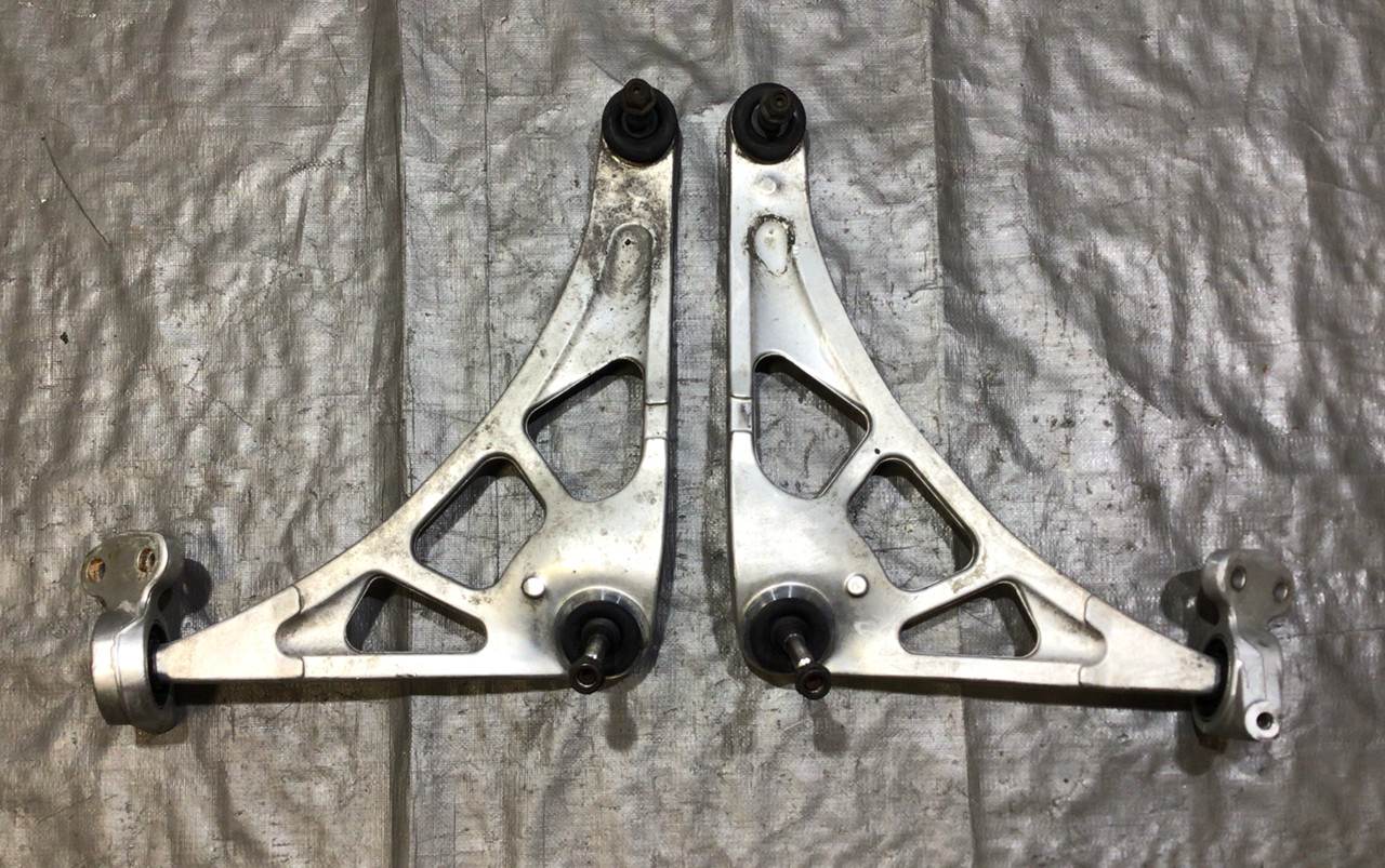 20012006 E46 BMW M3 Front Lower Control Arms / Pair / M3014 Redline