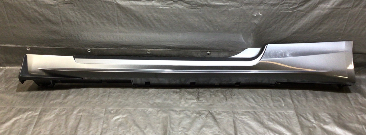 2017-2020 Infiniti Q60 Driver Side Skirt Rocker Panel