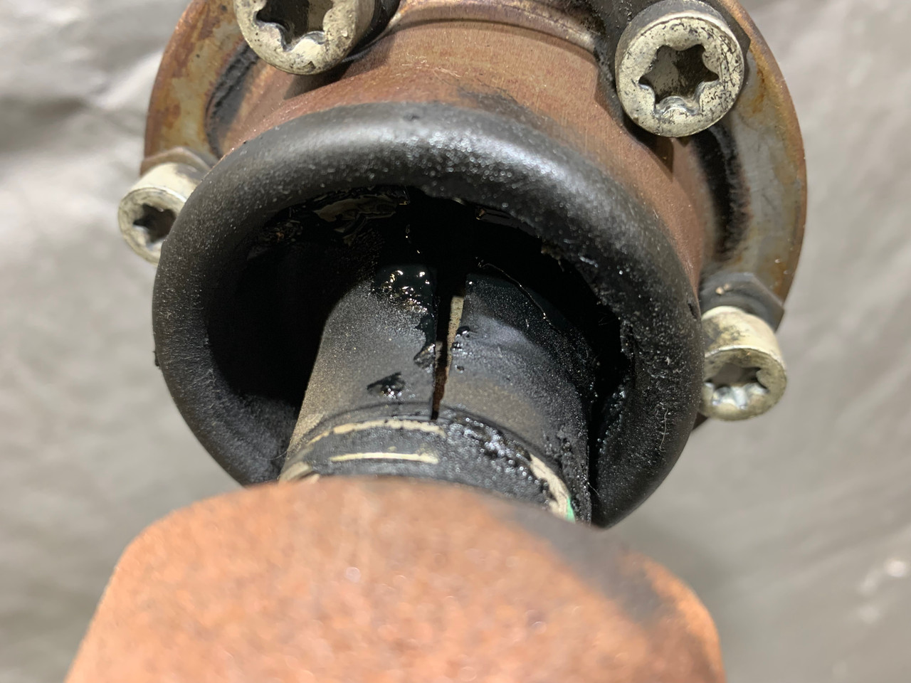 Damaged* 2006-2010 Pontiac Solstice / Saturn Sky Driveshaft