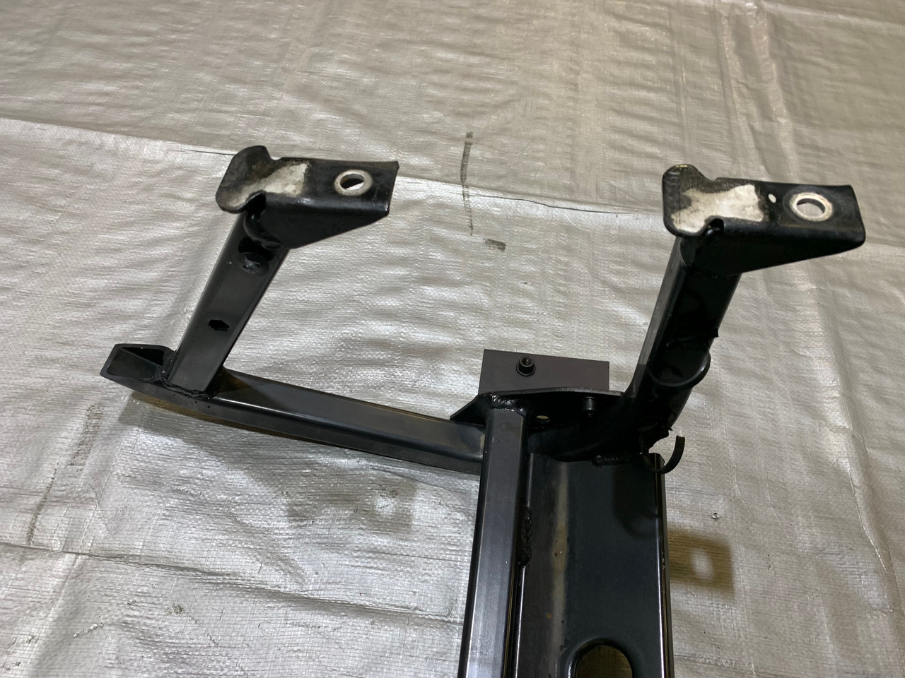 2014-2019 Chevrolet C7 Corvette Lower Radiator Support Bracket