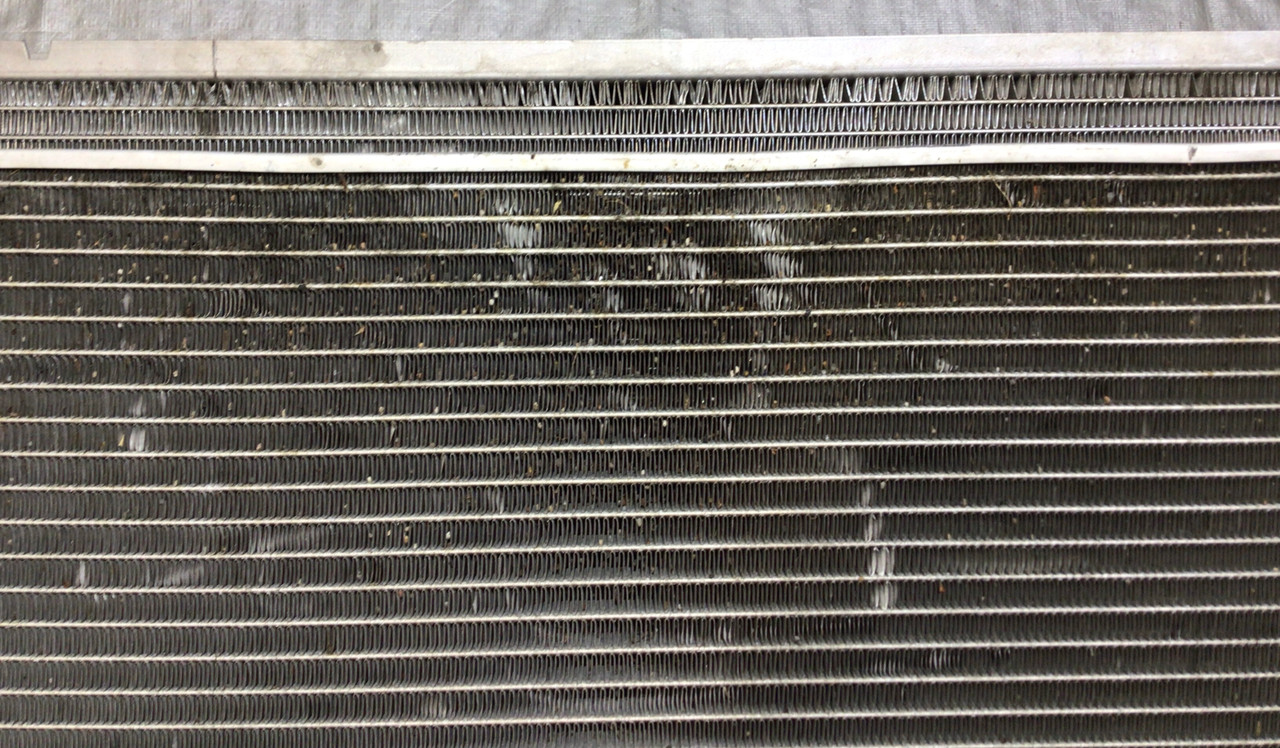 19972004 Chevrolet Corvette C5 Radiator w/ Cooling Fans w/ Shroud