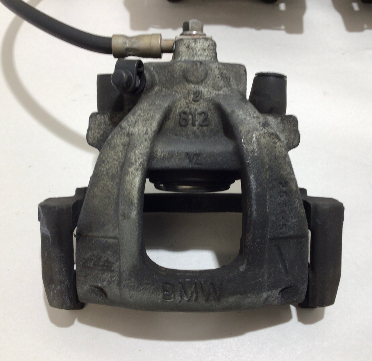 thumbnail image 2 of Advantage Auto Parts Rear Left Brake Caliper For Mini One & Cooper S 2001-2003 – BC133L / 86-0695 2 of 5