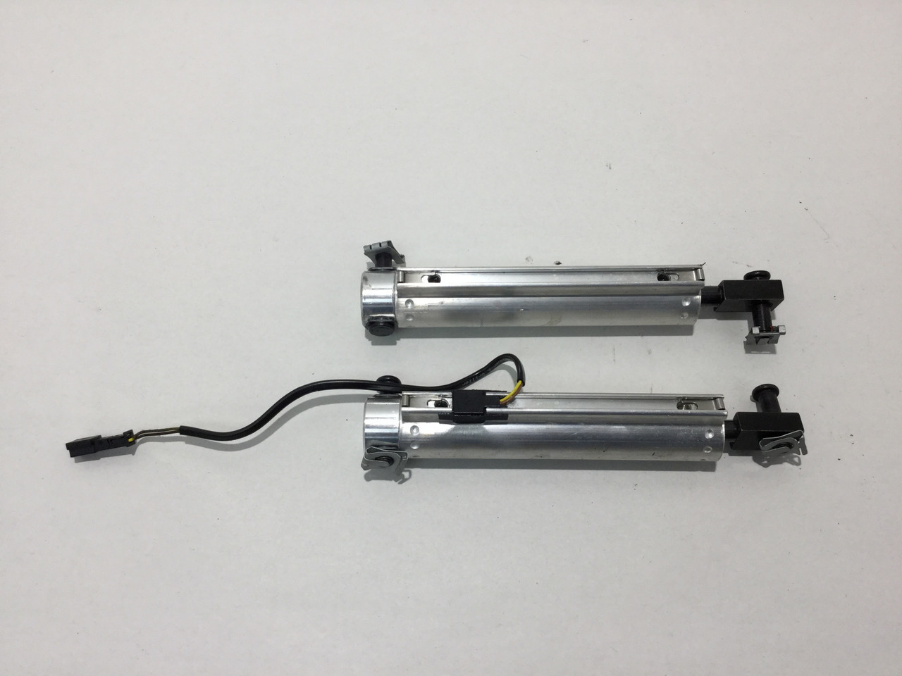 2009-2016 BMW E89 Z4 Convertible Top Main Pillar Hydraulic Lift ...