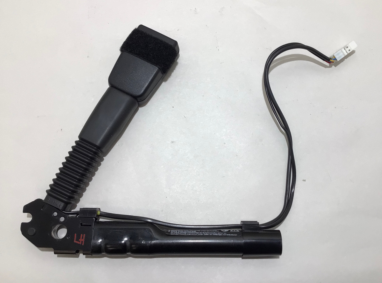20152018 F80 BMW M3 Driver Seat Belt w/ Pretensioner SRS / F8M01