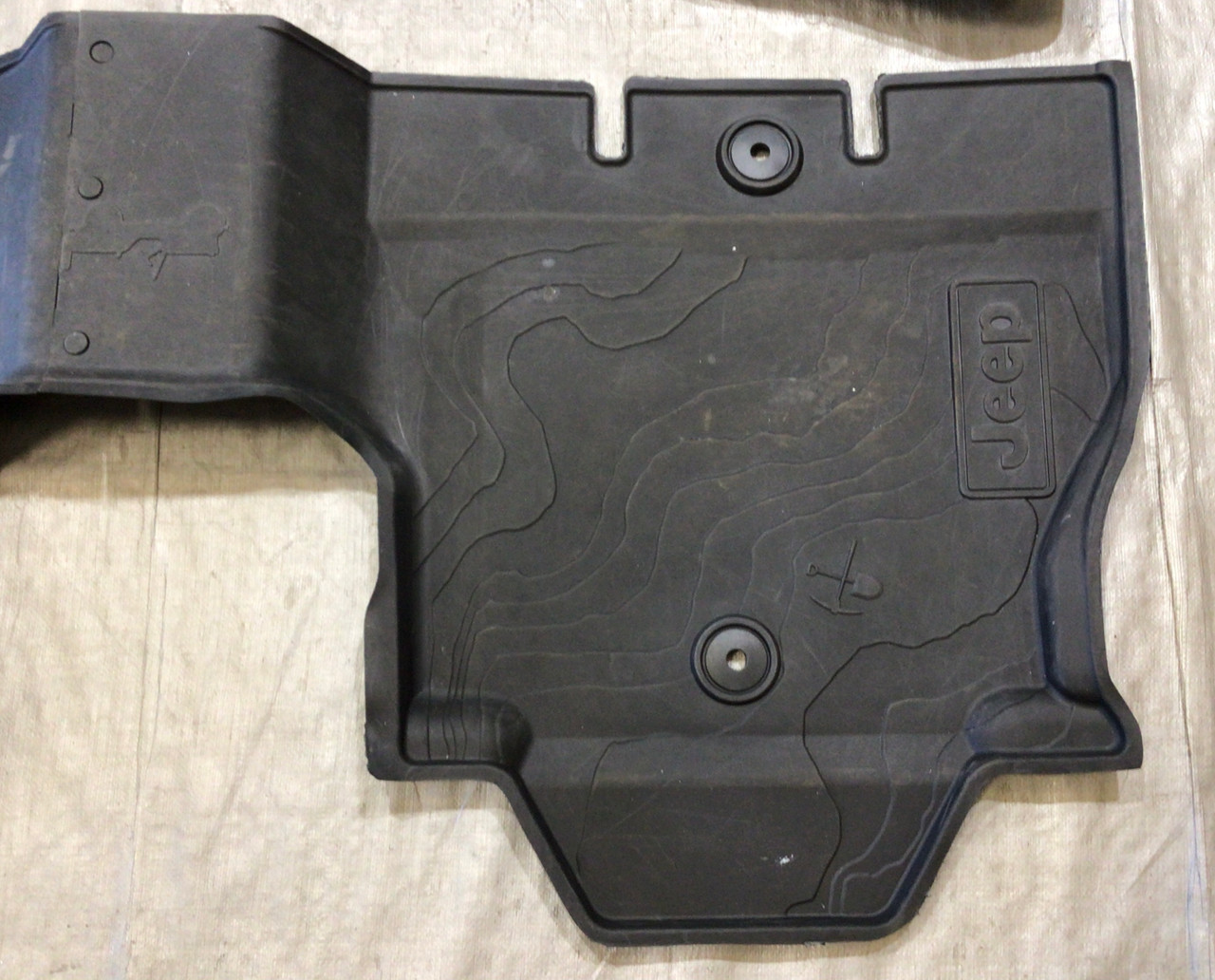 20182021 Jeep Wrangler JL Unlimited All Weather Rubber Floor Mats w