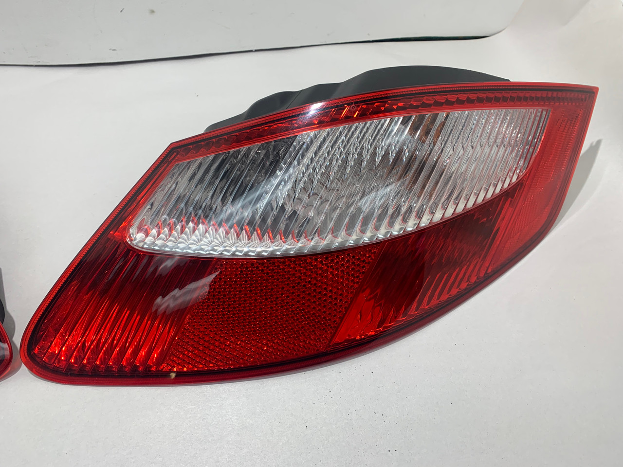 *DAMAGED* 2005-2008 Porsche 987 Boxster / Cayman Tail Lights / Pair / OEM /  BCTL1