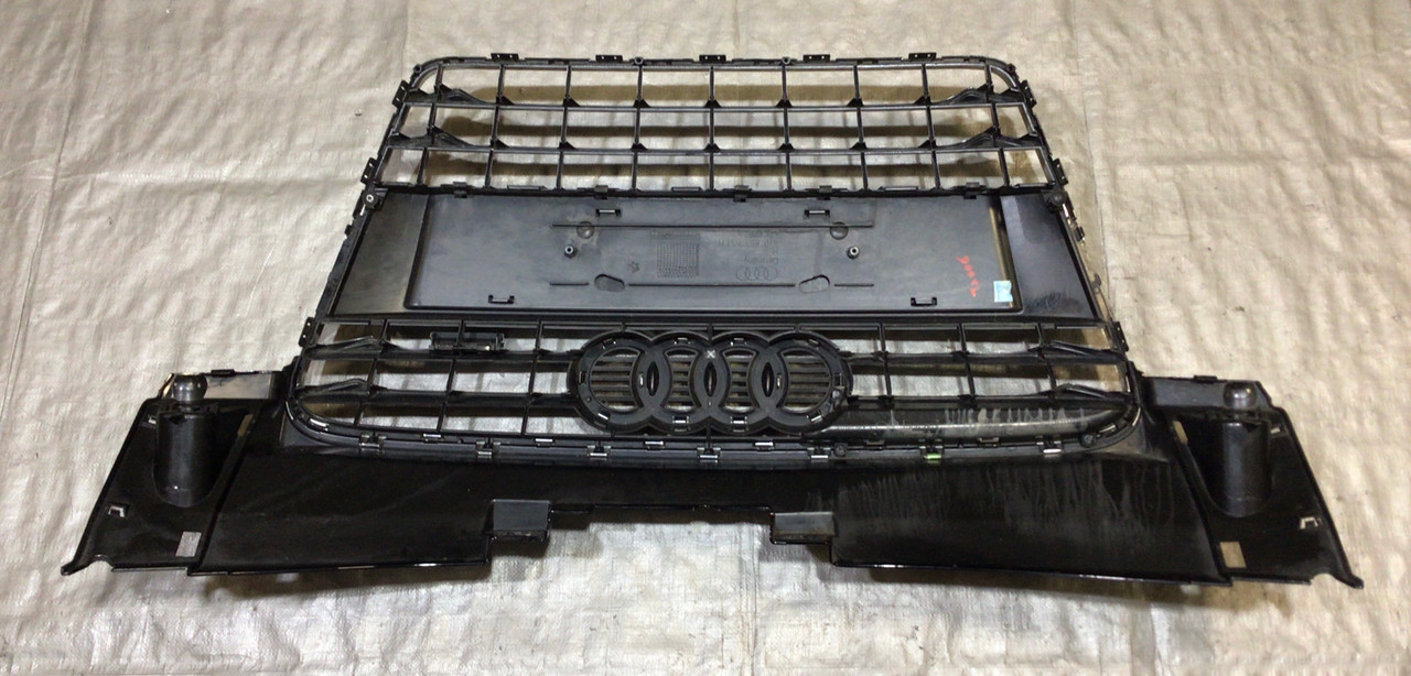 2011-2015 Audi TT Mk2 8J Front Bumper Grille / Gloss Black / T2006 -  Redline Auto Parts