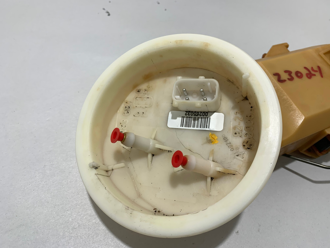 ムーラン 1996-2002 BMW Z3 Fuel Pump Assembly / 53k Miles / 16146756323