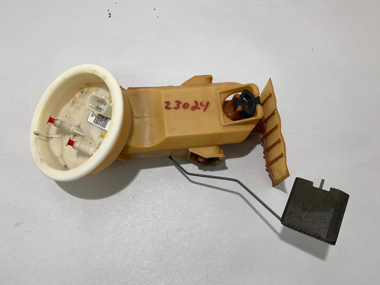 1996-2002 BMW Z3 Fuel Pump Assembly / 53k Miles / 16146756323