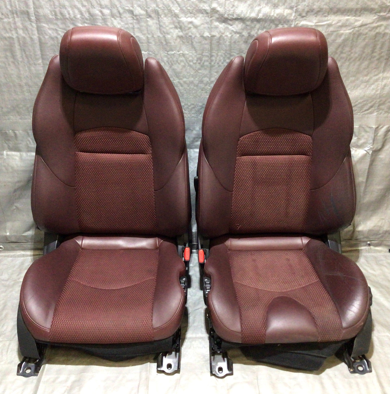 2010-2016 Nissan 370Z Convertible Wine Leather Seats / Pair / 7Z017 -  Redline Auto Parts