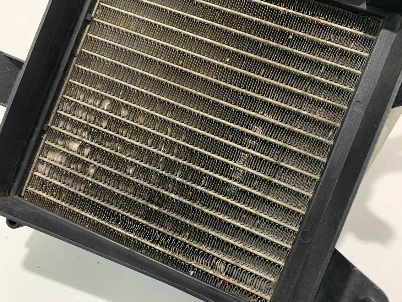 あらゆる種類のエンジン用の2006年のアウディTT quattroのラジエーターRadiator for 2006 Audi TT Quattro for All Types of Engine