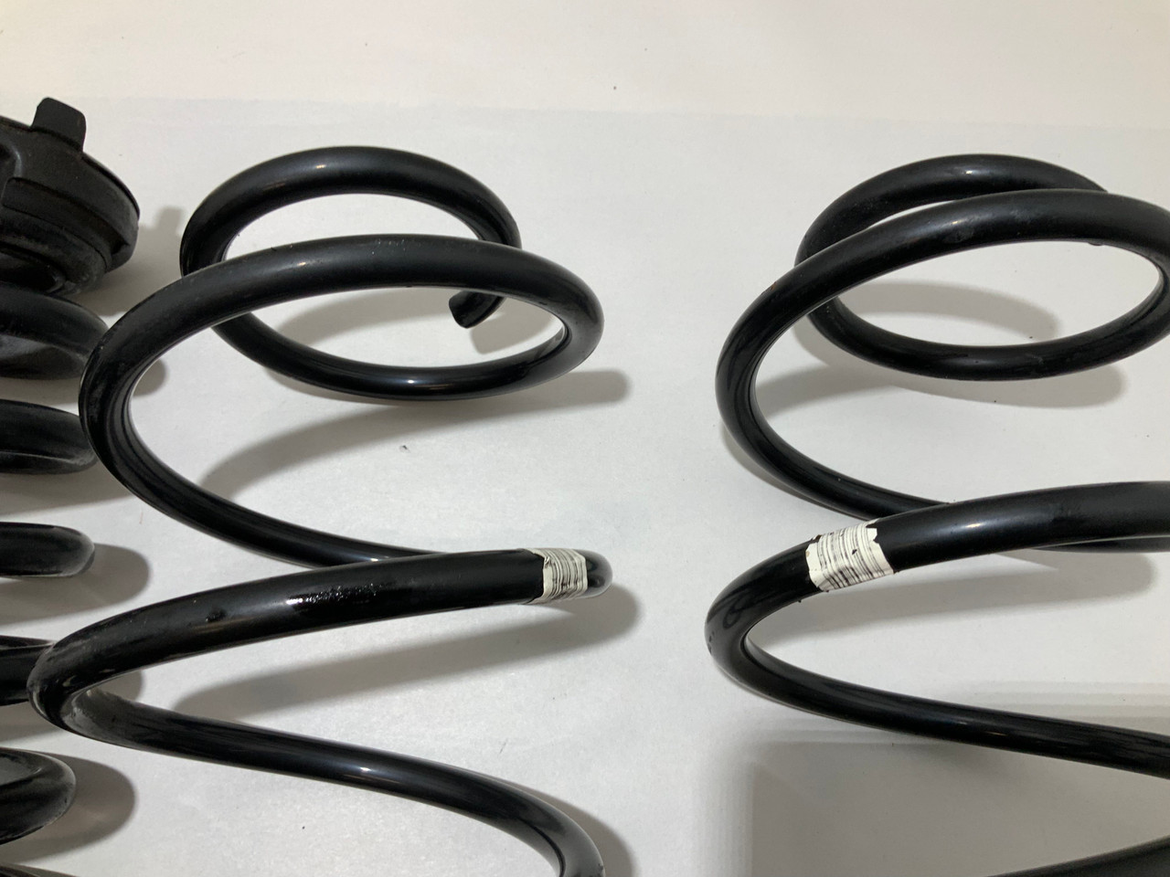 20082010 E93 BMW M3 Convertible OEM Coil Springs / Set of 4 / 98K