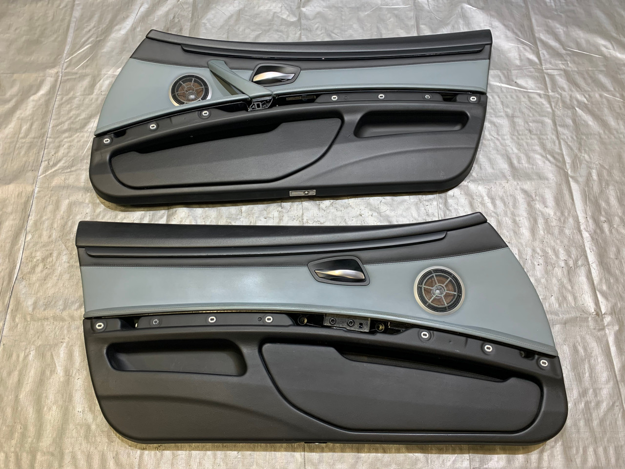 【安い爆買い】Interior Door Panel BMW E90 328iのための右側黒のインナー+アウタードアパネルハンドルプルトリムカバー Right side Black Inner+Outer その他