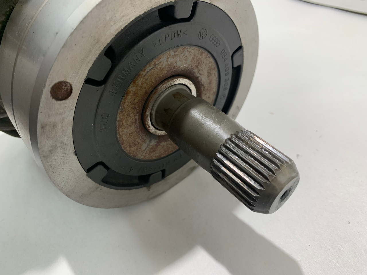 20172018 Porsche Macan Transfer Case Assembly / 88k / PM001 Redline