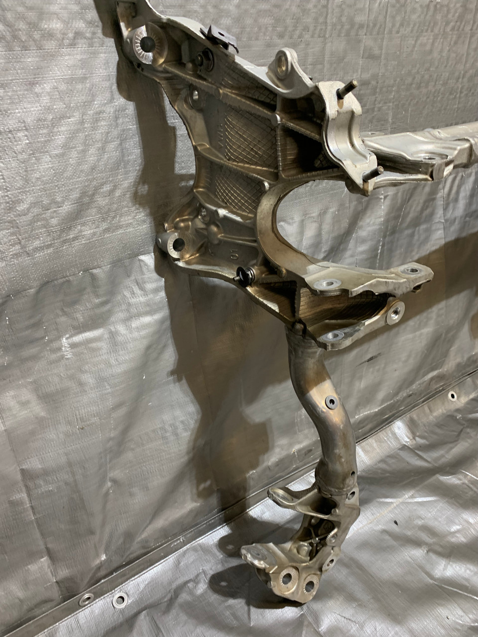2017-2020 Porsche Macan Base 2.0 Front Subframe Crossmember / 67K