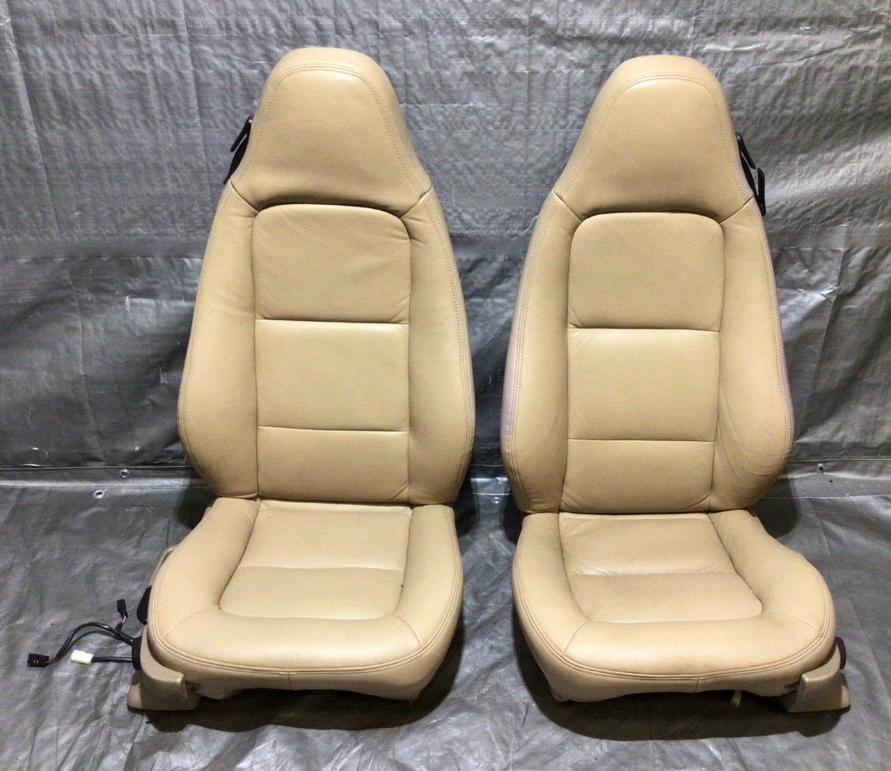 Seat leather repair, what to do? : r/S2000