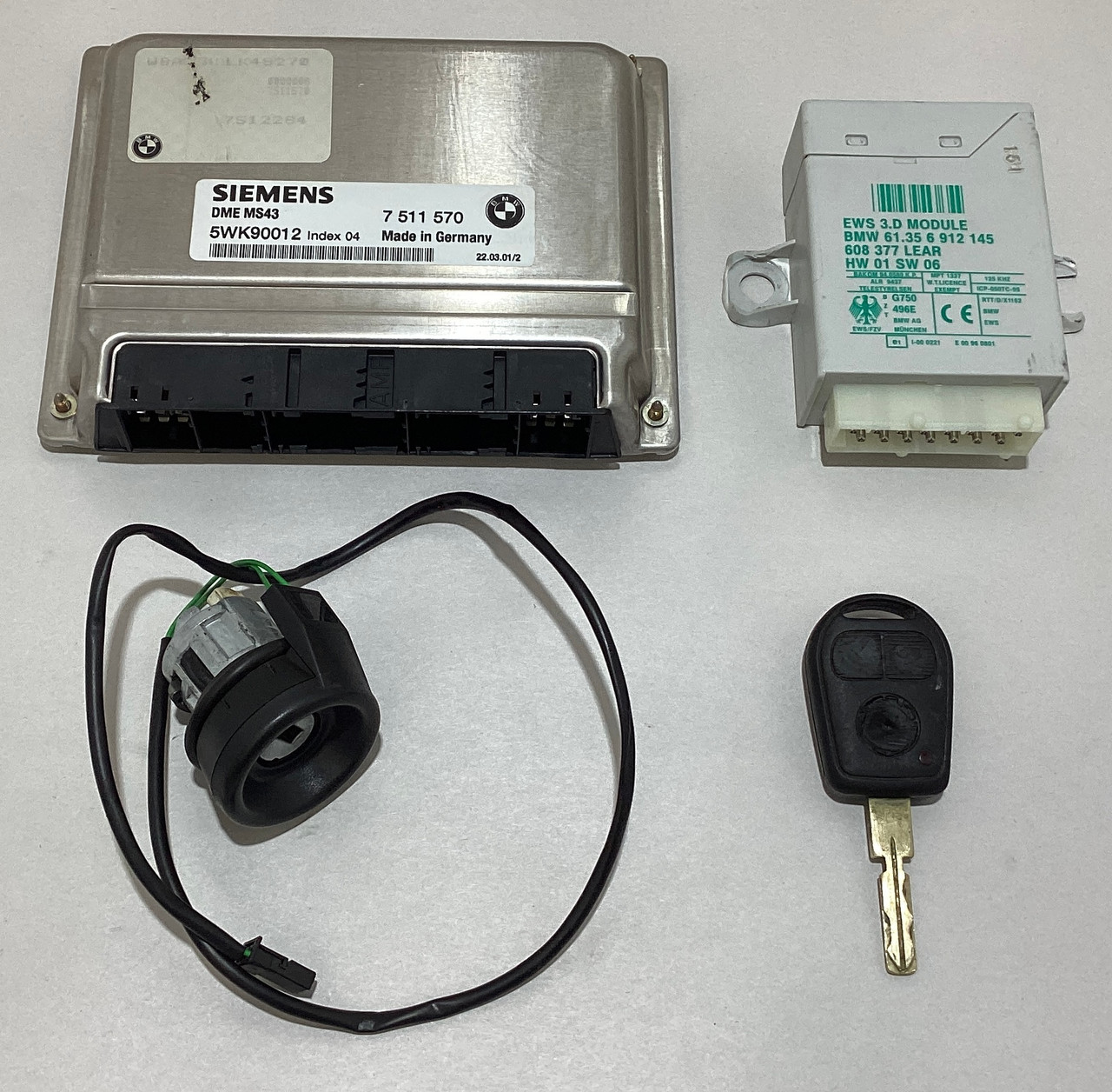 IMP. 2ndシングル SWITCHing／I Got It SWITCHing (day Remix) - YouTube