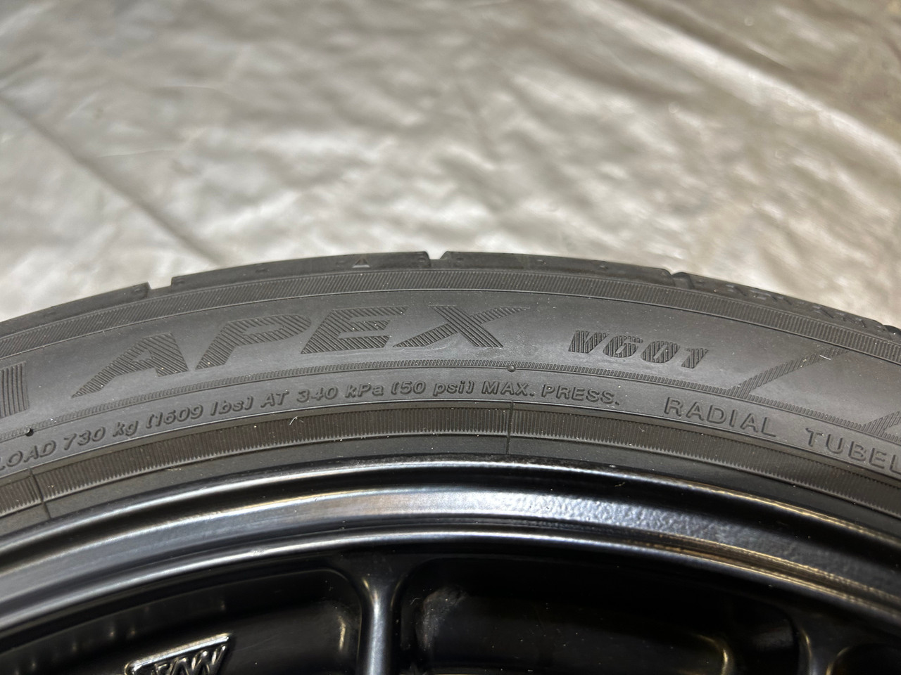 Single 18x9.5