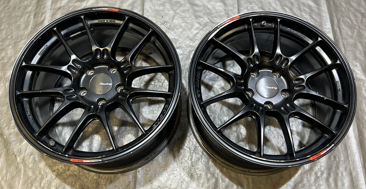 Pair of 18x9.5
