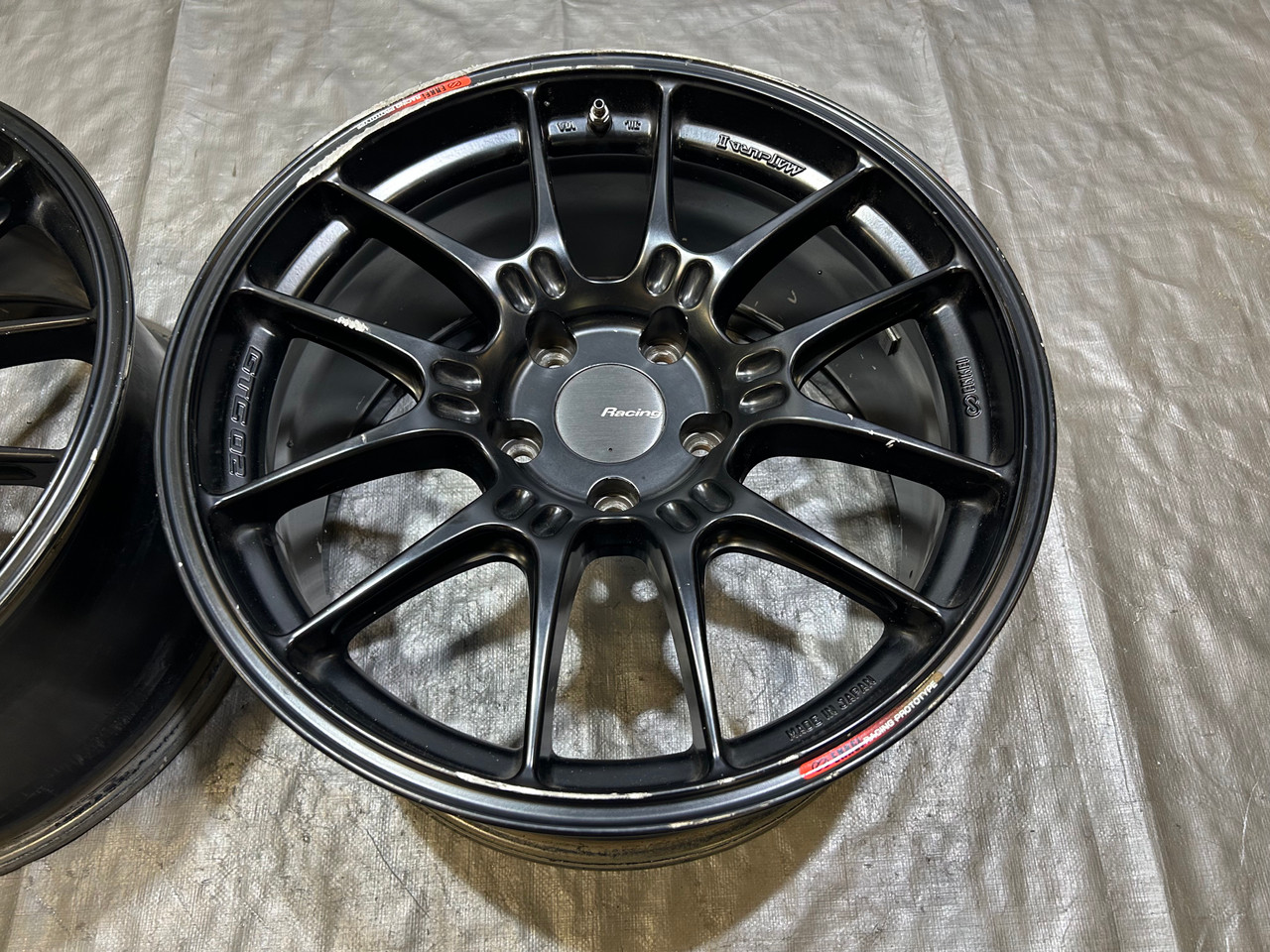Pair of 18x9.5