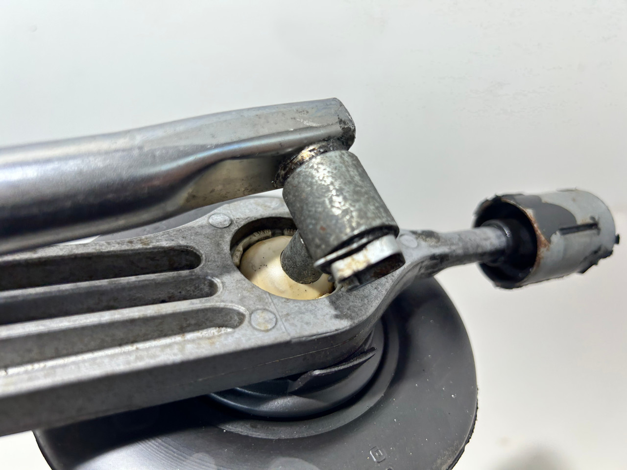 ゆーゆー 2006-2008 BMW Z4 3.0i 6 Speed Manual Shifter Arm Lever