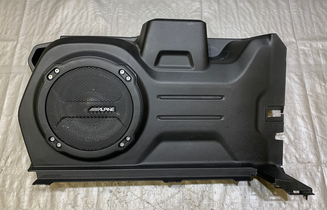 2018 jeep sales wrangler subwoofer