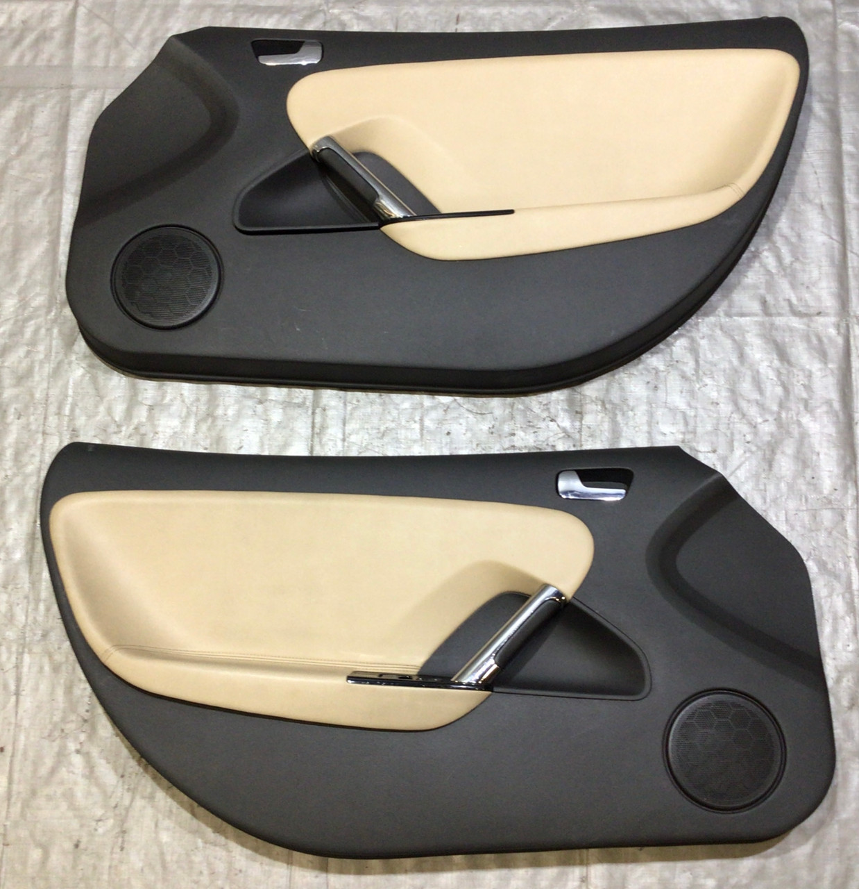 2007-2010 Saturn Sky Interior Door Panels / Tan Leather / Pair / PS049