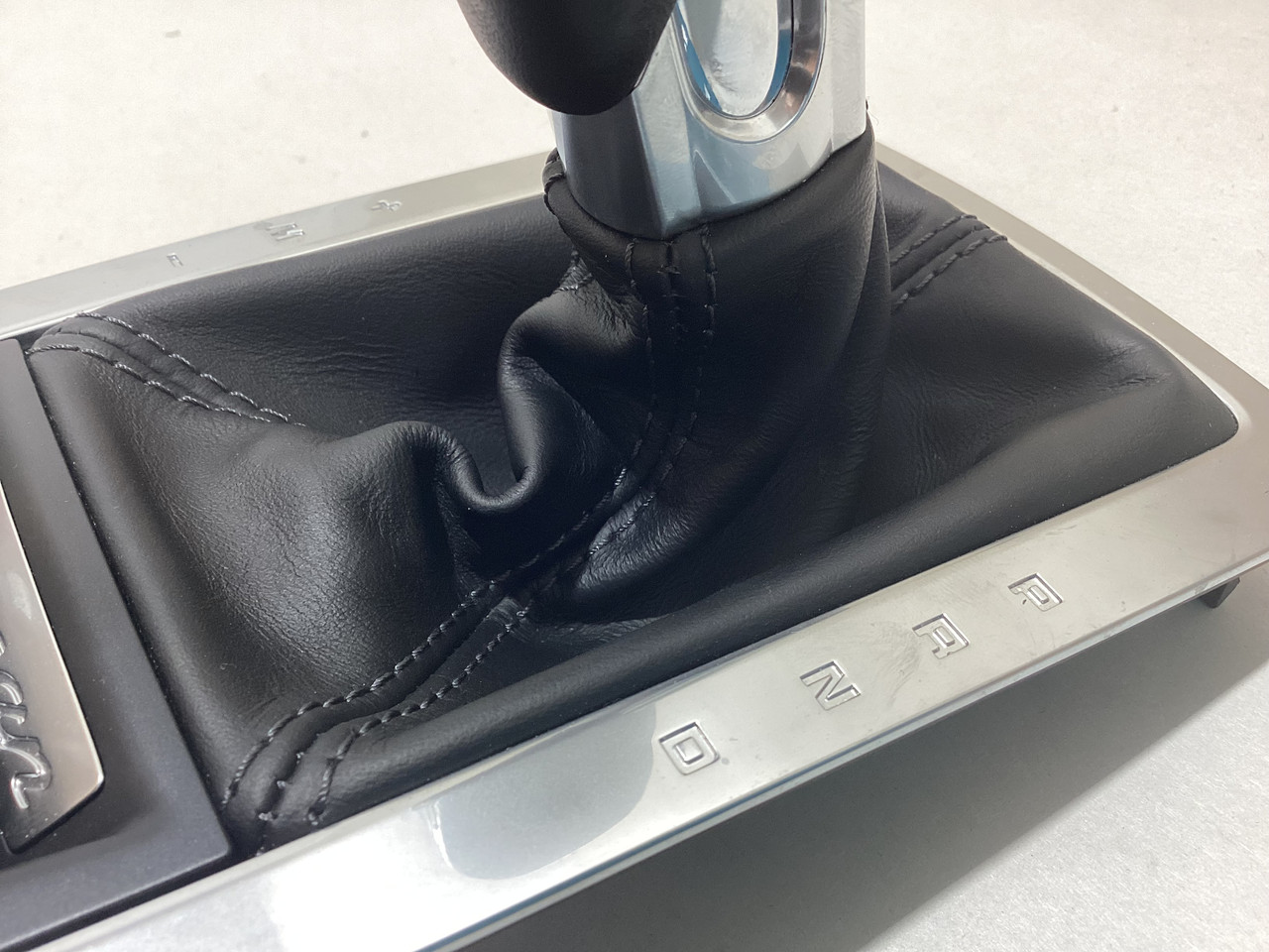 2015-2018 Porsche Macan Black Leather PDK Automatic Shift Knob w