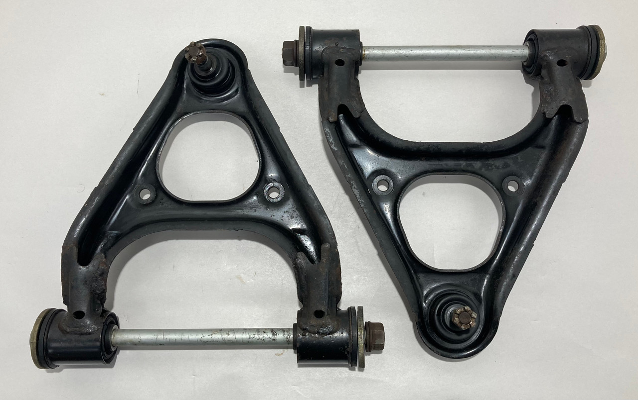 Pair Front Upper Control Arms w/Ball Joints ＆ Lower Ball Joints